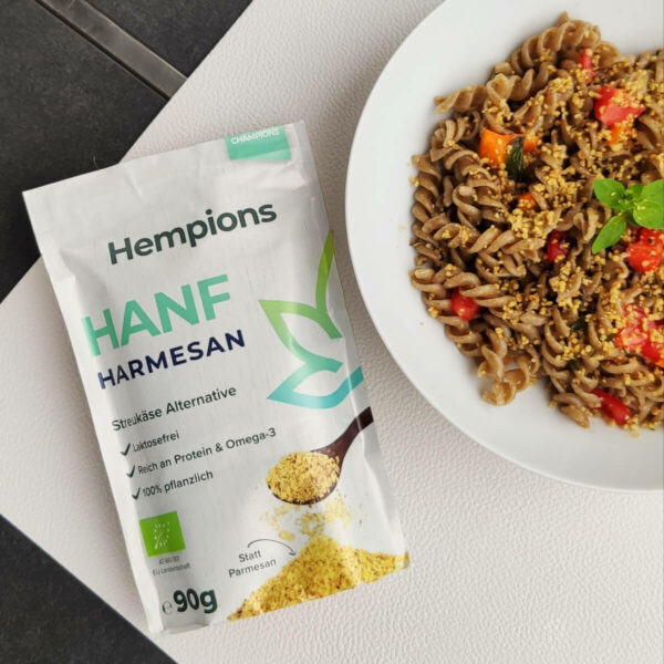 Hemp Harmsan, vegan Parmesan, with hemp original spelt pasta