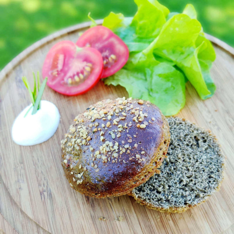 Hemp spelt roll e.g. as burger roll with hemp seeds and hemp protein